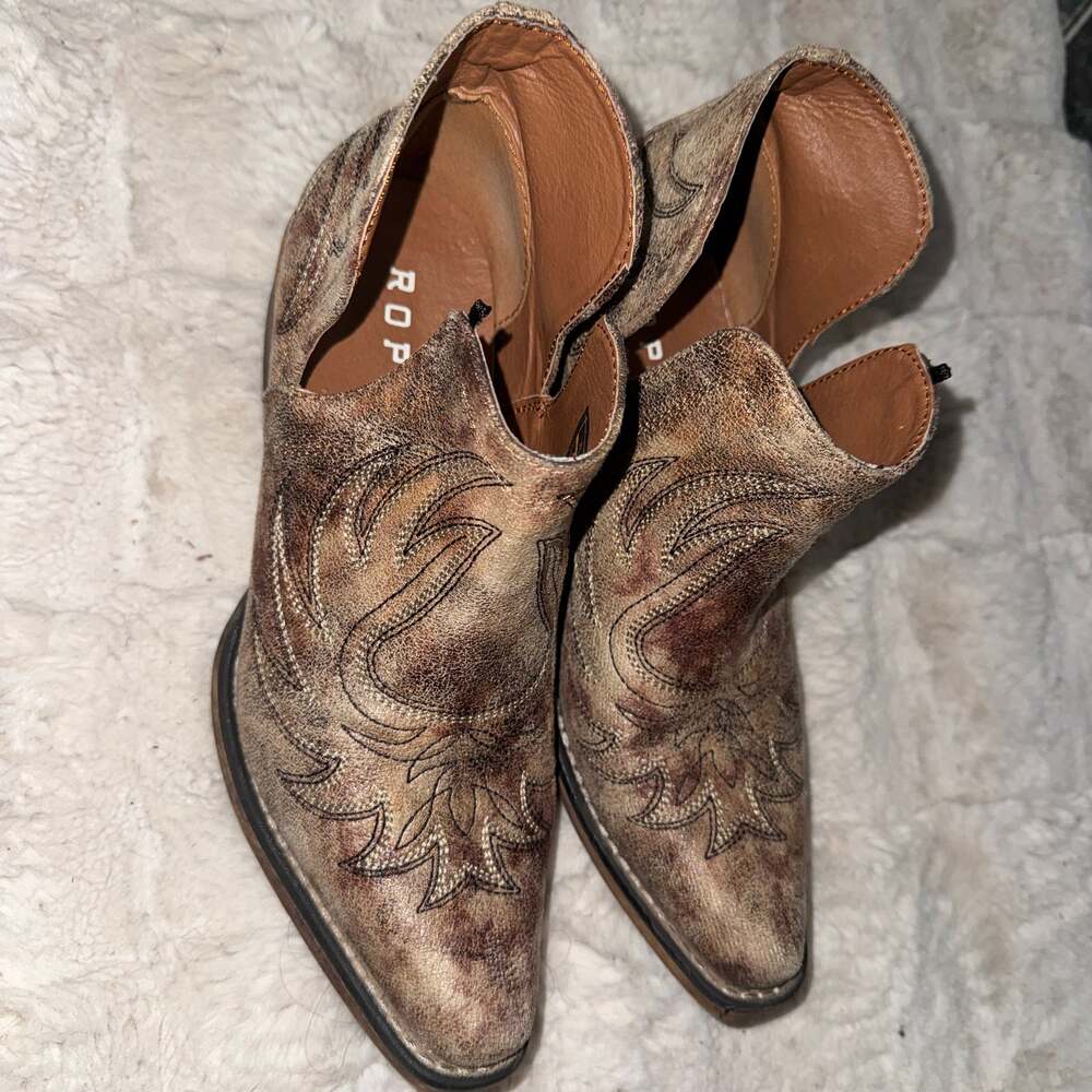 Roper Women's Ava Vintage Western Booties - Snip Toe